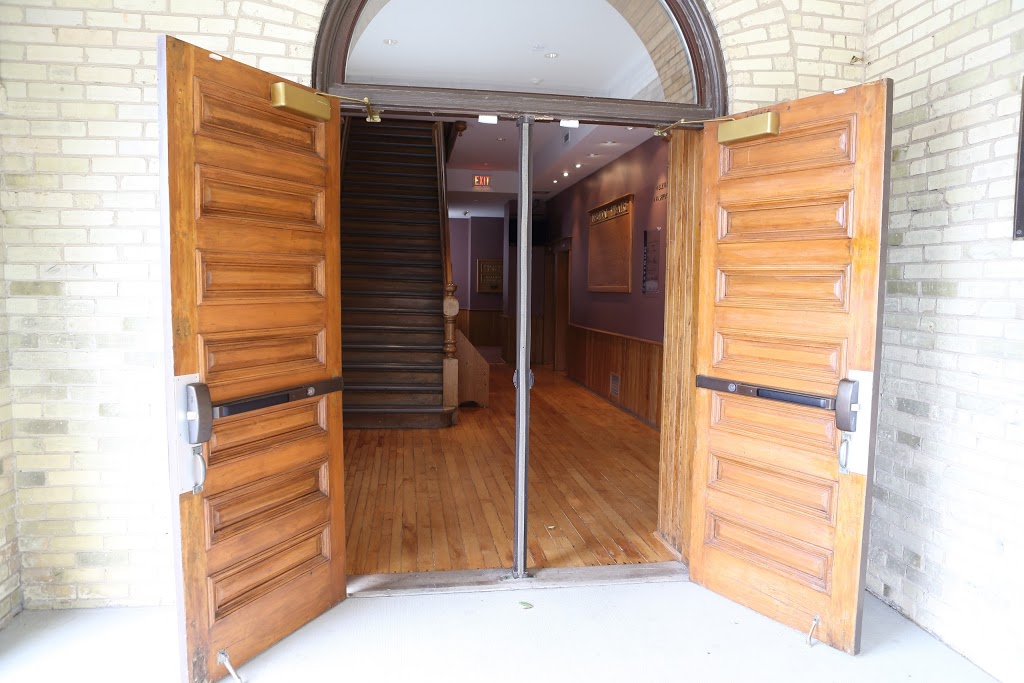 Drayton Festival Theatre | 33 Wellington St S, Drayton, ON N0G 1P0, Canada | Phone: (855) 372-9866