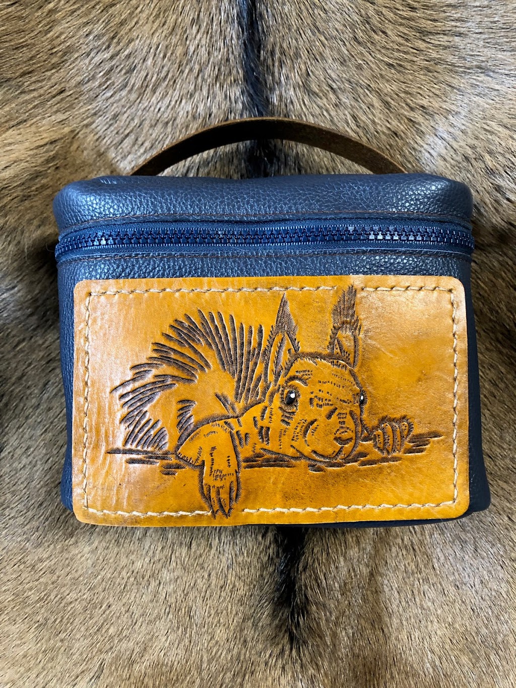 Carvergirl Leather Co. | 137 Monique Crescent, Barrie, ON L4M 6Z3, Canada | Phone: (416) 459-8618