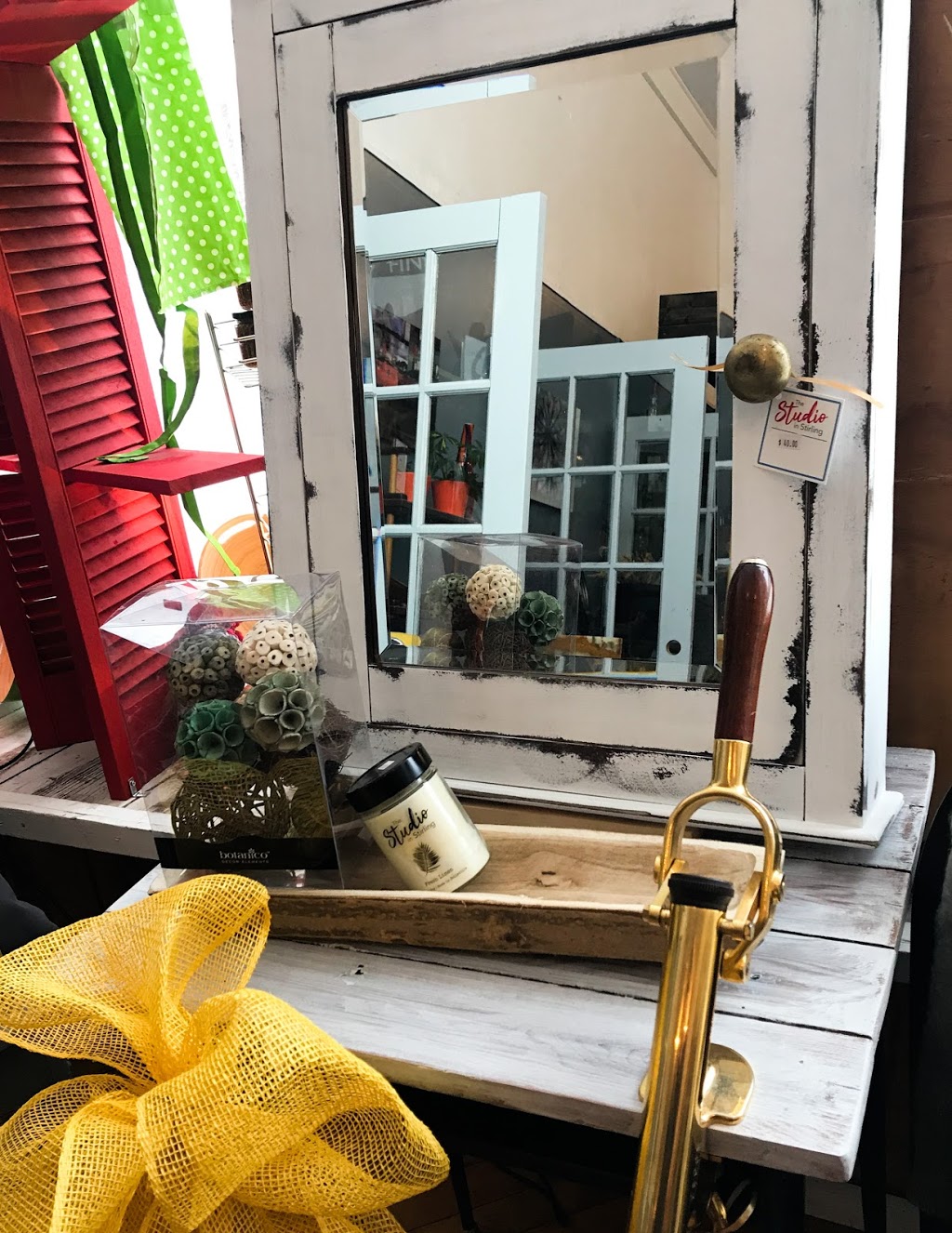 The Studio in Stirling | 21 W Front St, Stirling, ON K0K 3E0, Canada | Phone: (613) 473-1592