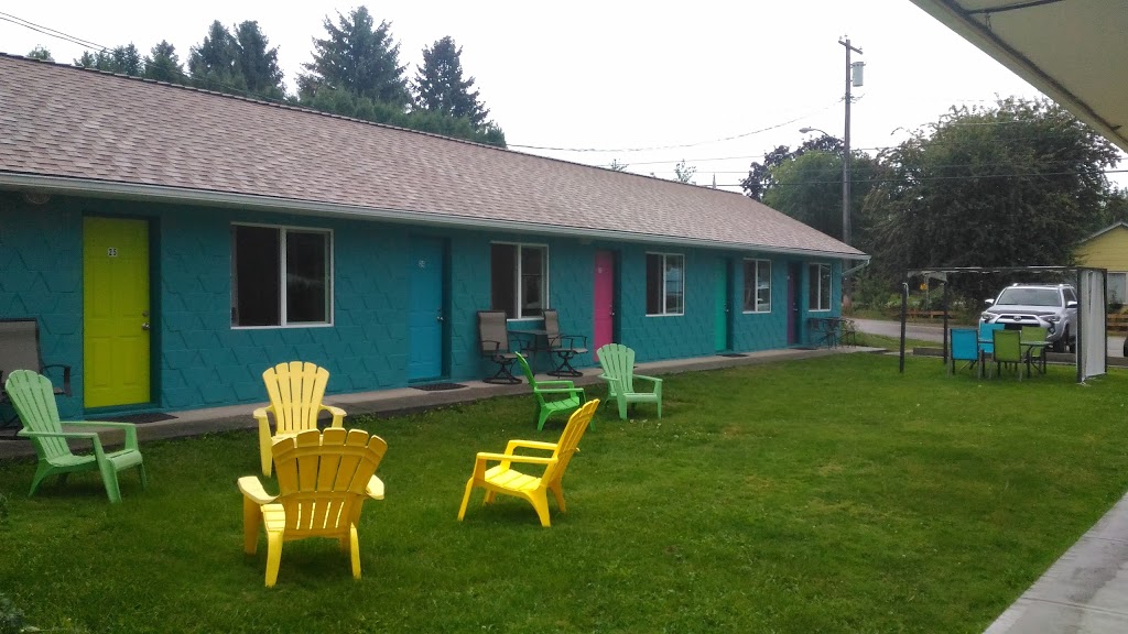 Naramata Courtyard Suites | 365 Robinson Ave, Naramata, BC V0H 1N0, Canada | Phone: (250) 490-7540