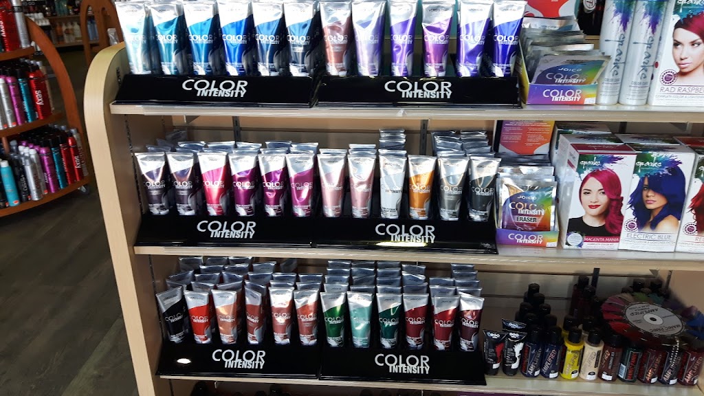 Chatters Hair Salon | 1969 16th St E #F1, Owen Sound, ON N4K 5N3, Canada | Phone: (519) 371-7917