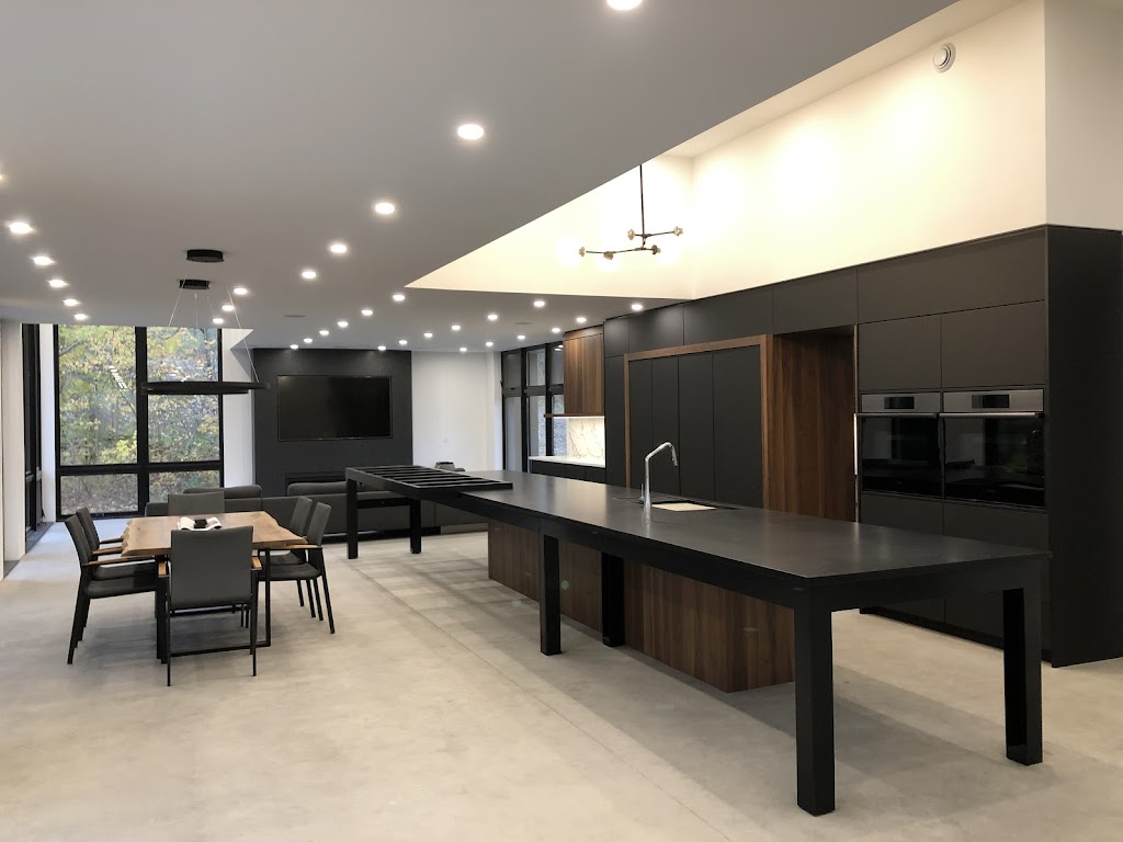 Precision Homes London Inc. | 22388 Valleyview Rd, Thorndale, ON N0M 2P0, Canada | Phone: (519) 617-0763
