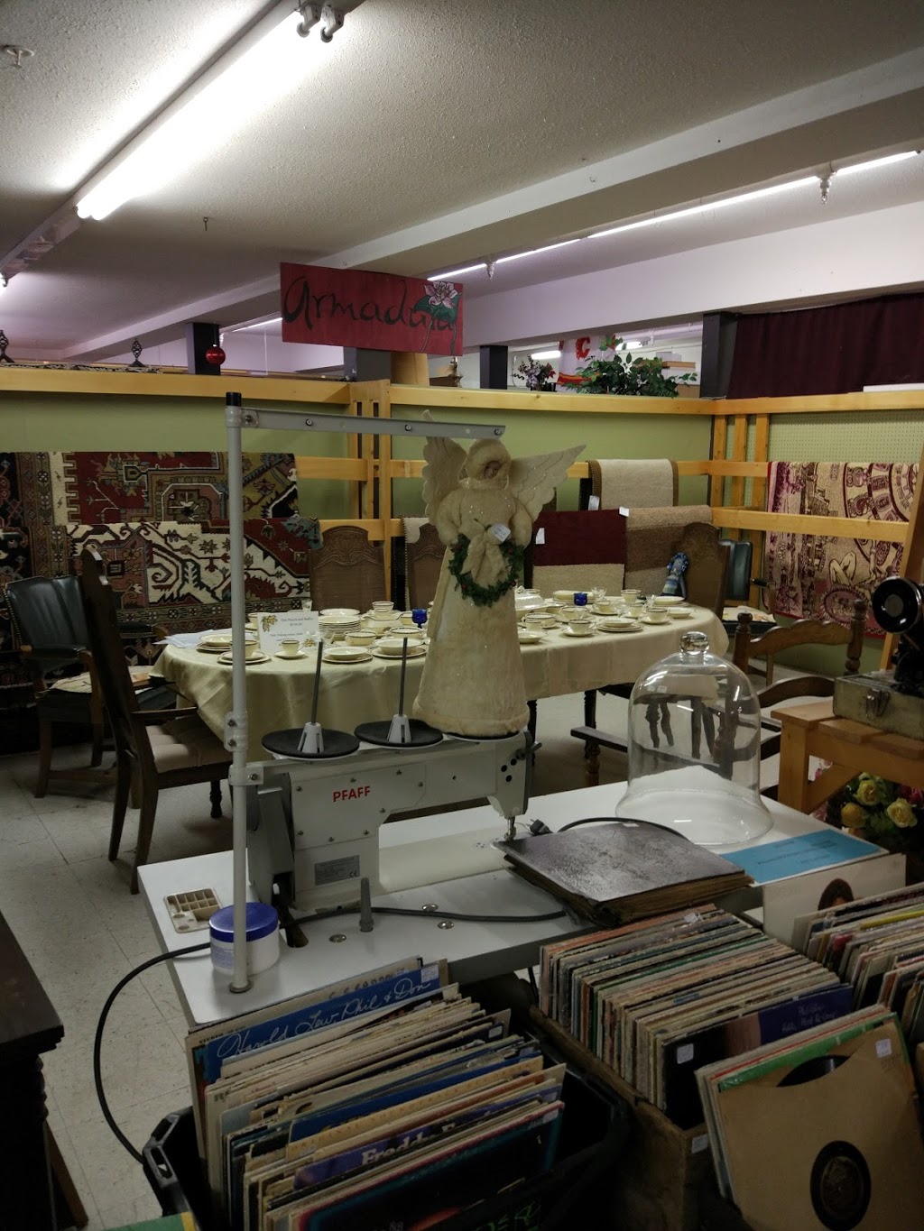 Hidden Treasure Used Books | 292 Gower Point Rd, Gibsons, BC V0N 1V0, Canada | Phone: (604) 886-7129