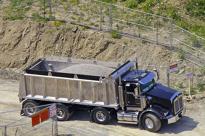 Excavation Sylvain Plante | 219 Rang Charlotte, Saint-Liboire, QC J0H 1R0, Canada | Phone: (450) 793-2535