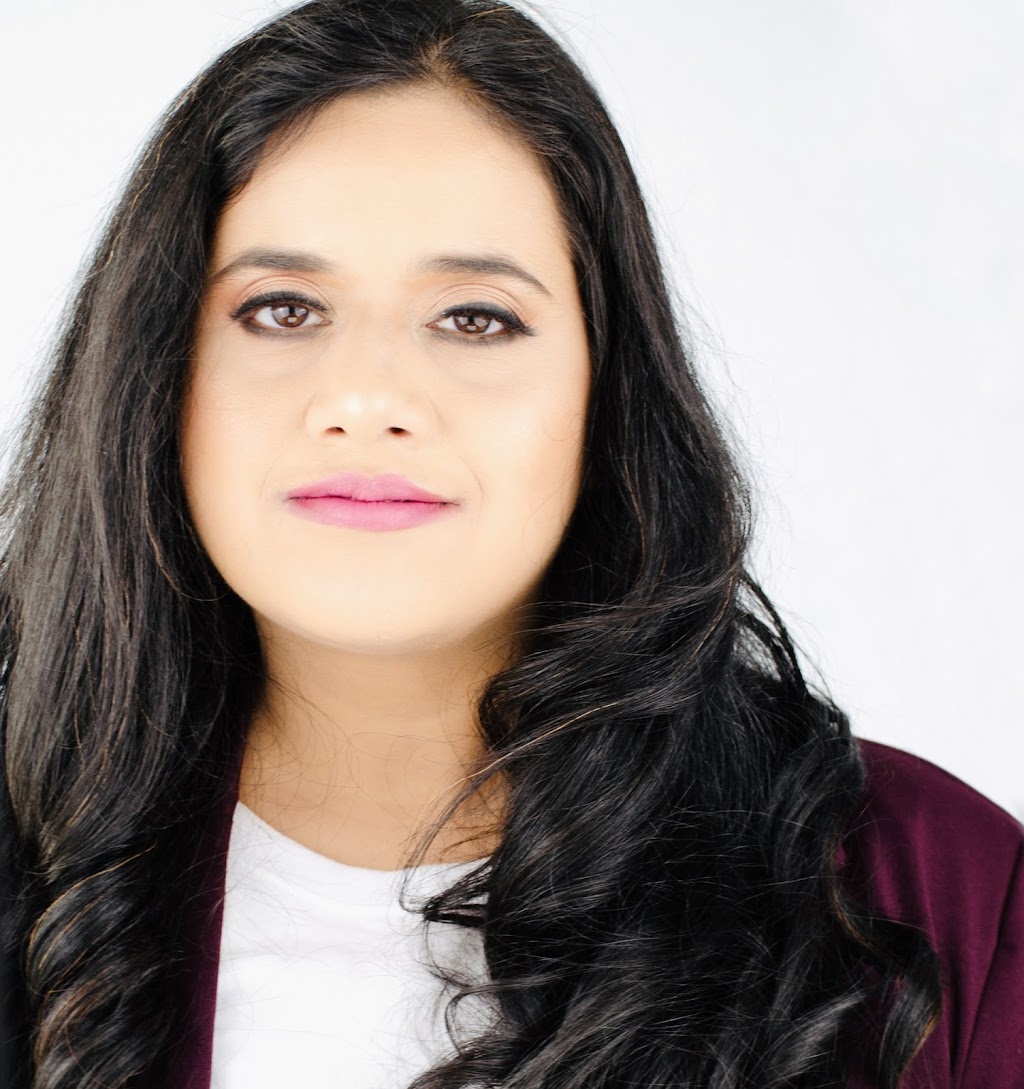 Look Sharp Headshots | 308 Archdekin Dr, Brampton, ON L6V 1Z5, Canada | Phone: (647) 562-7611