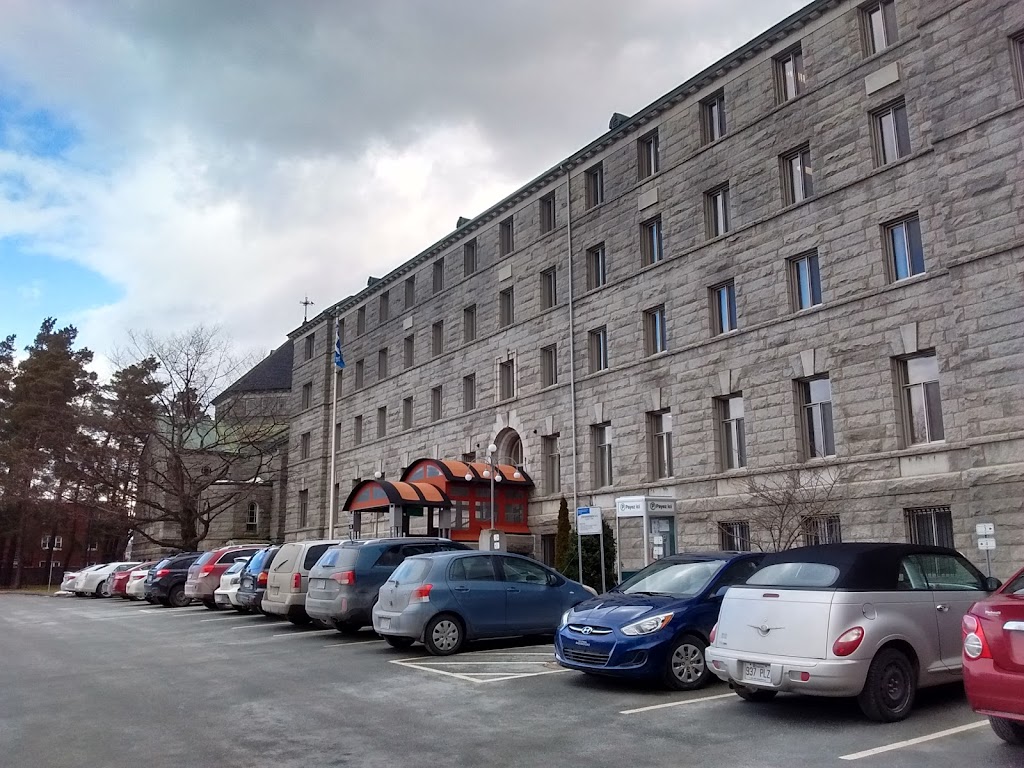 CLSC Murray (centrale de prélèvements) | 500 Rue Murray, Sherbrooke, QC J1G 2K6, Canada | Phone: (819) 780-2220