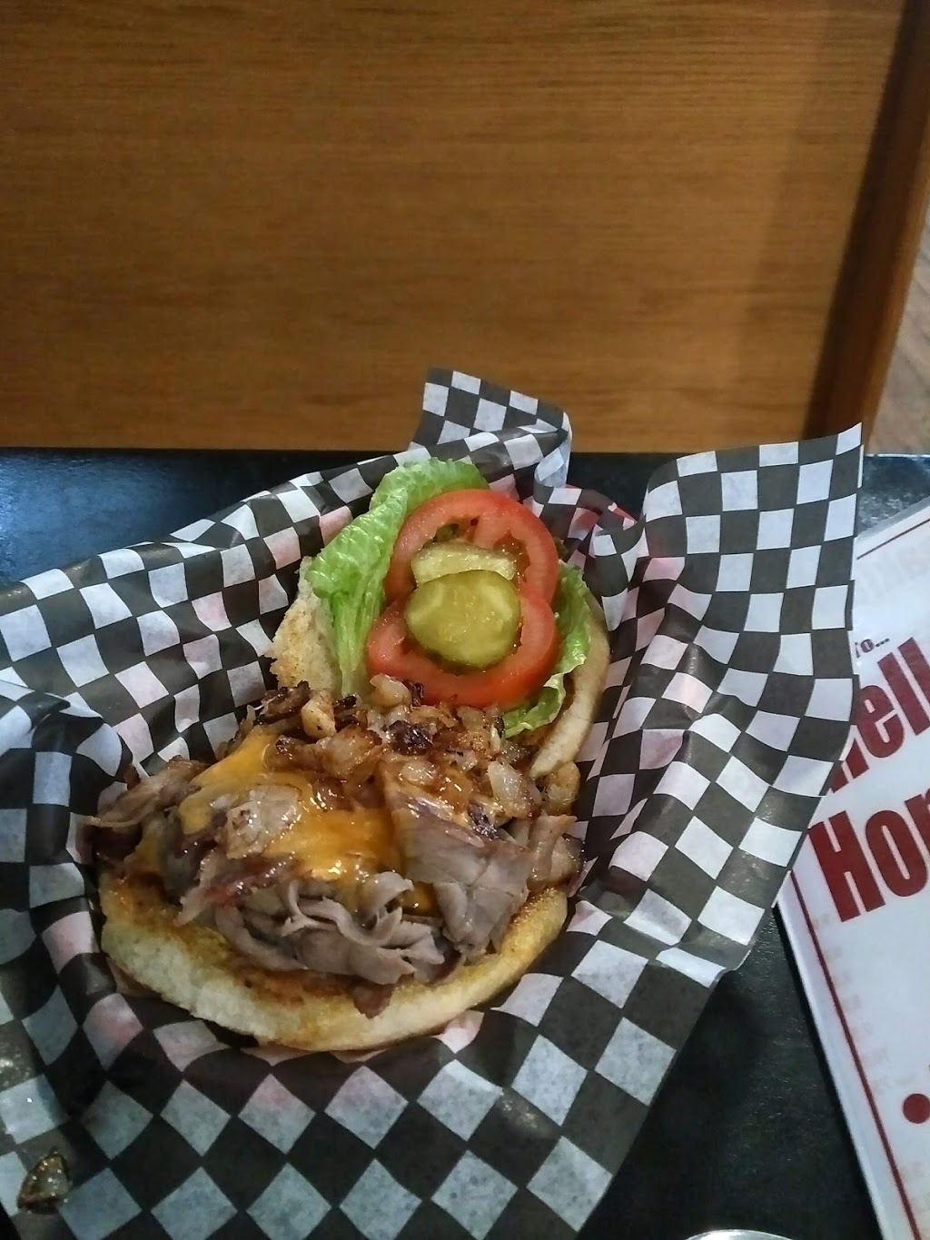 Shelley Ds Restaurant & Catering | Provincial Trunk Hwy 9, Gimli, MB R0C 1B0, Canada | Phone: (204) 642-1557