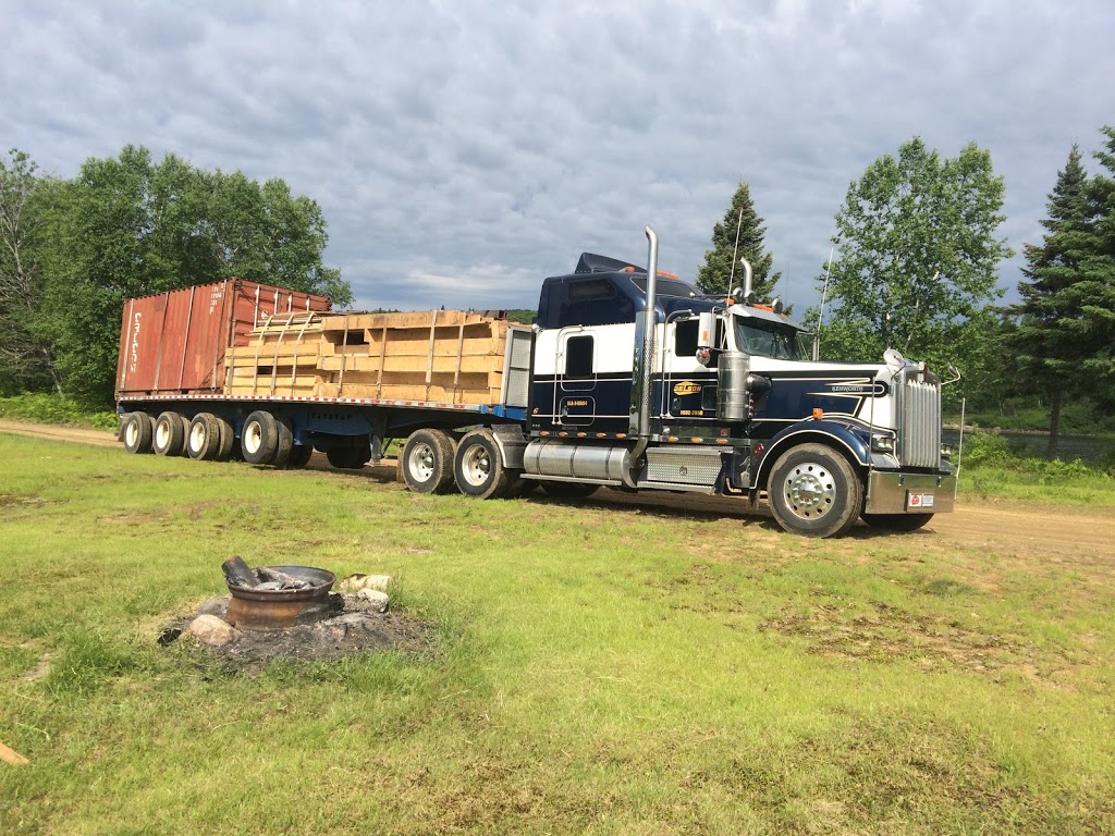 Delson Transports Ltée (Les) | 121 Rue Principale N, Delson, QC J5B 1Z2, Canada | Phone: (450) 632-2960