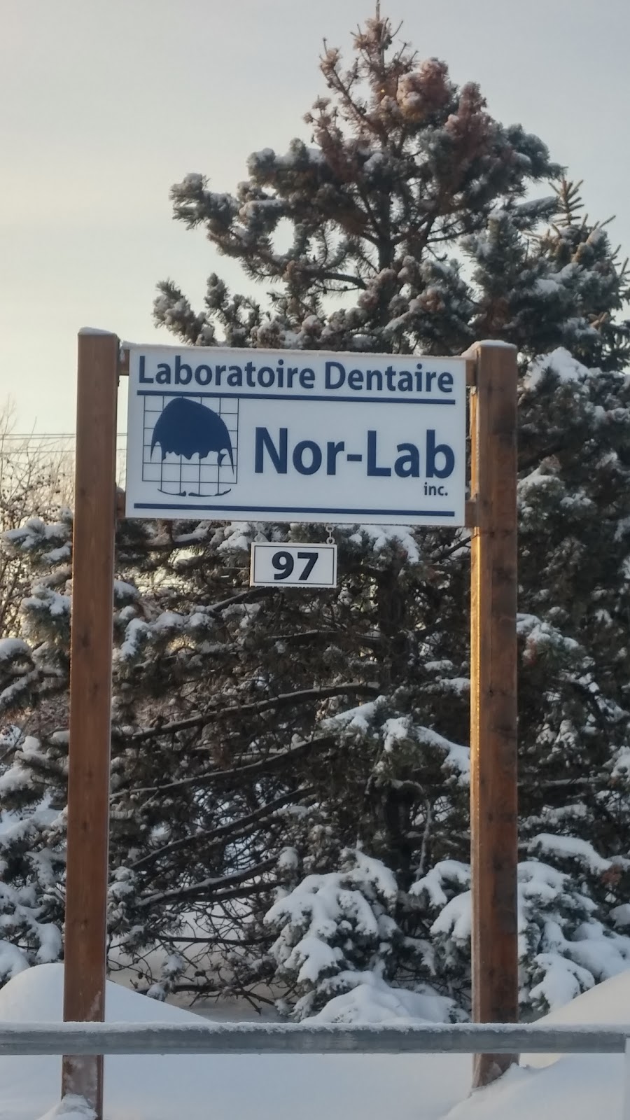 Laboratoire Dentaire Nor-Lab Inc | 97 Rue Marcotte, Saint-Jérôme, QC J7Y 5C9, Canada | Phone: (450) 431-5958