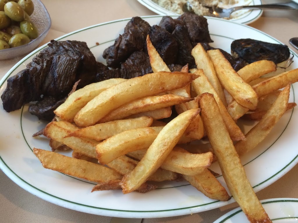 Restaurant Daou | 2373 Boulevard Marcel-Laurin, Saint-Laurent, QC H4R 1K4, Canada | Phone: (514) 334-1199