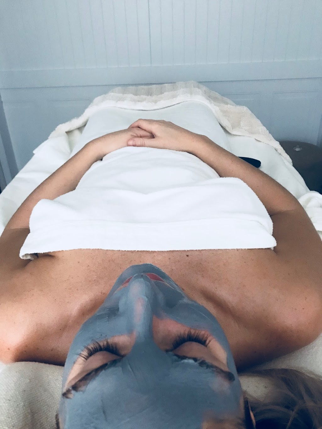 Karoline English Yoga Espace Zen | 556 Chemin du Chenal-du-Moine, Sainte-Anne-de-Sorel, QC J3P 1V9, Canada | Phone: (450) 908-0940