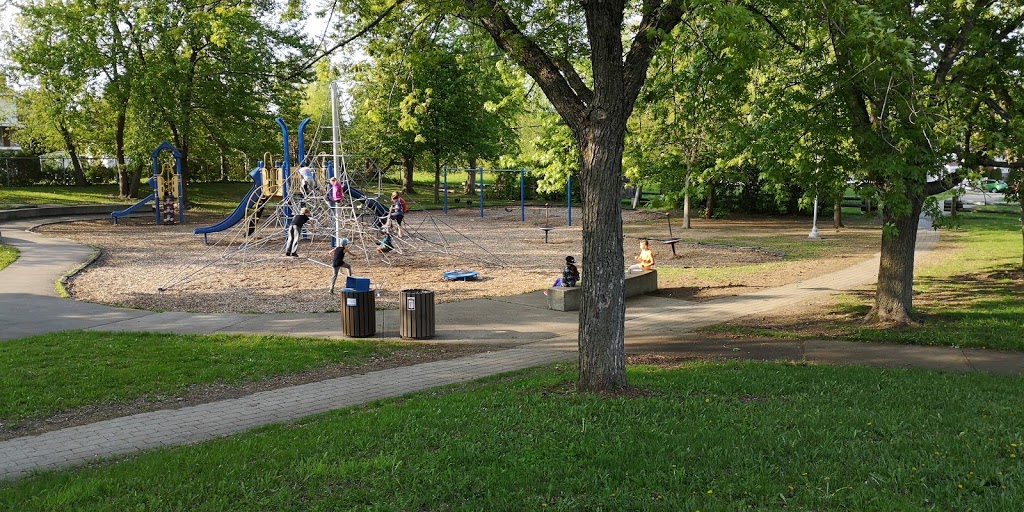 Parc de la Source | 450 Boulevard de la Salette, Saint-Jérôme, QC J5L 2J1, Canada | Phone: (450) 569-5000