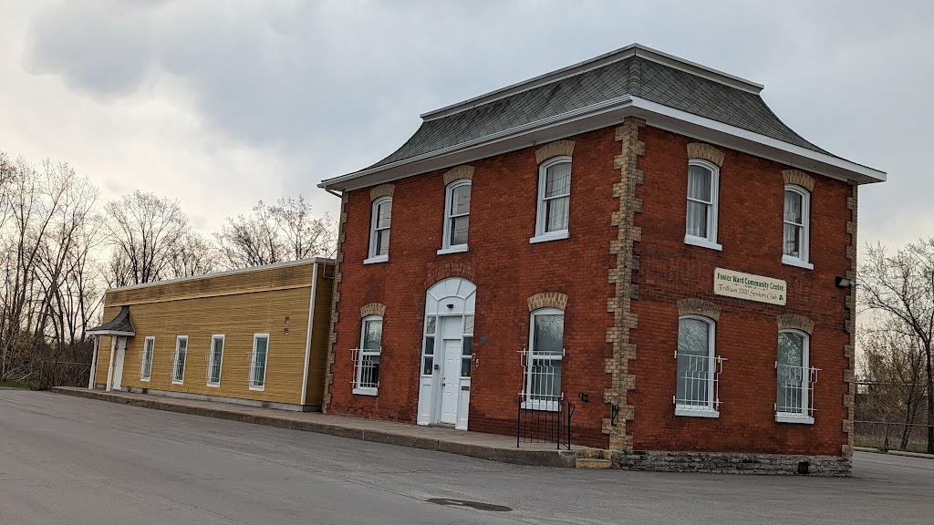 Foster Ward Community Ctr | 75 St Paul St, Belleville, ON K8N 1B1, Canada | Phone: (613) 771-1280