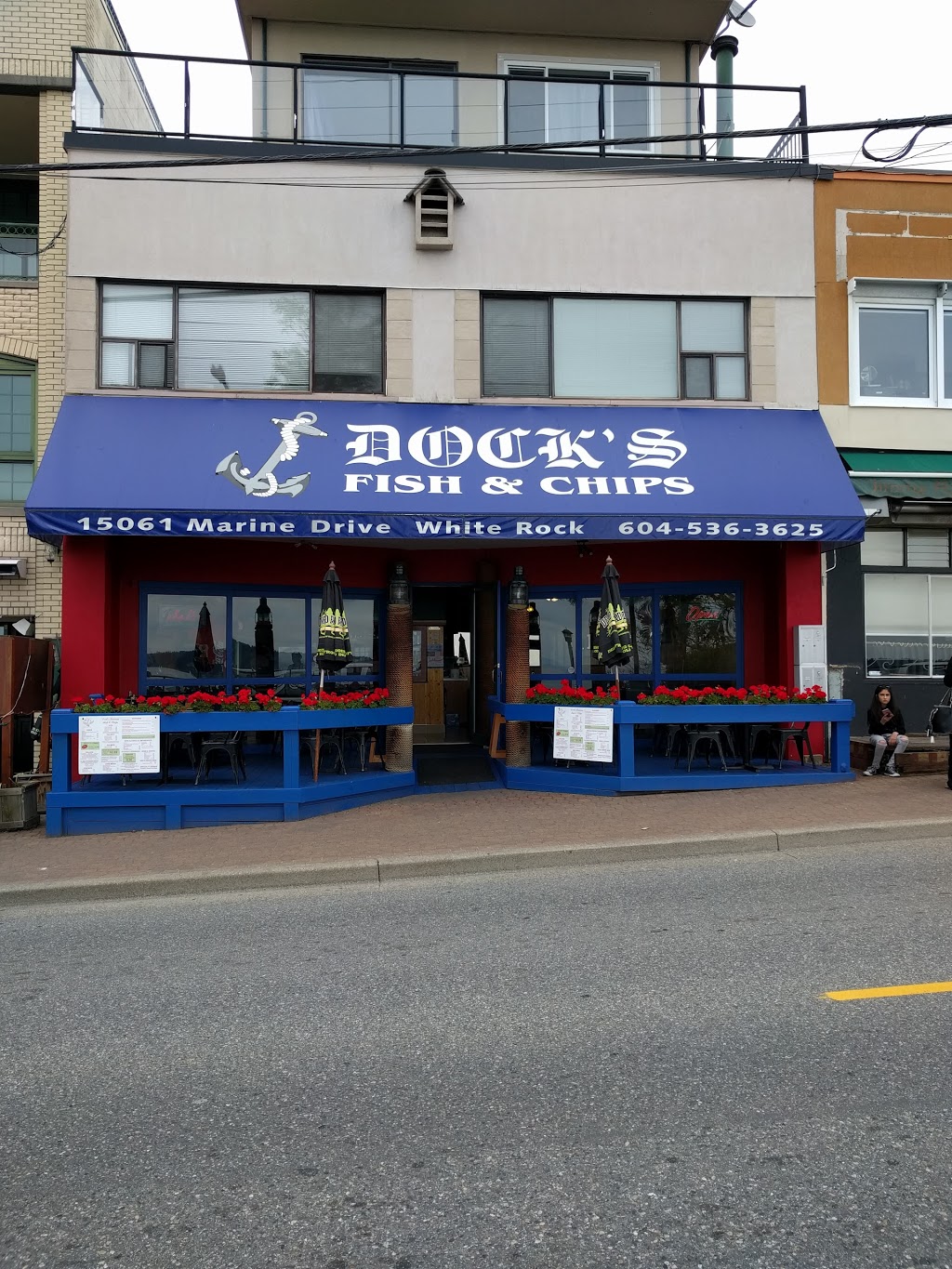 Docks Fish And Chips | 15061 Marine Dr, White Rock, BC V4B 1C5, Canada | Phone: (604) 536-3625
