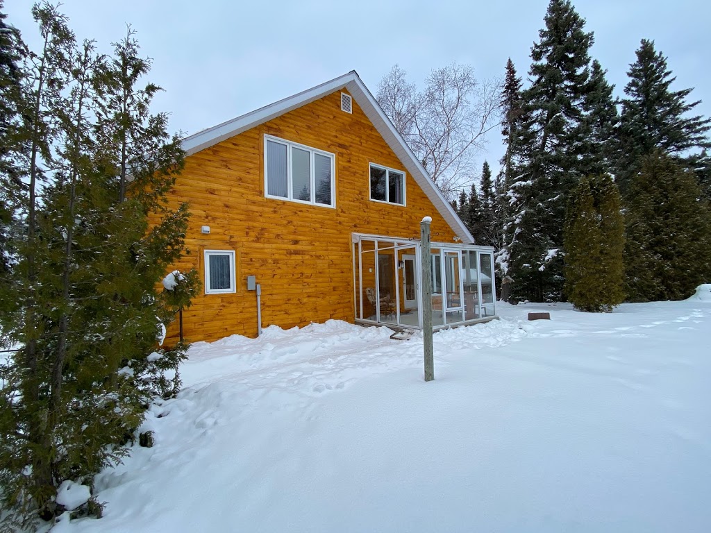 Domaine De La Coulée | 330 Chemin Cartier, Saint-Hilarion, QC G0A 3V0, Canada | Phone: (418) 633-5664