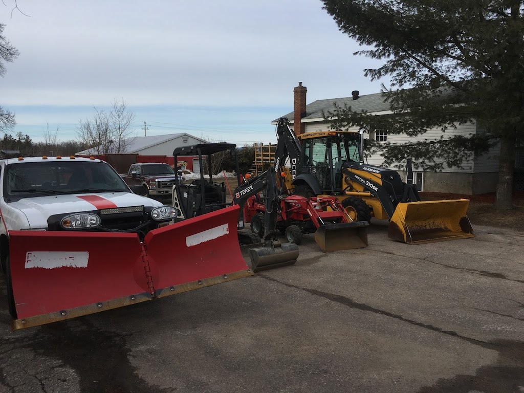 Bimm Backhoes Ltd. | 242 Forest Lea Rd, Pembroke, ON K8A 6W6, Canada | Phone: (613) 639-4930