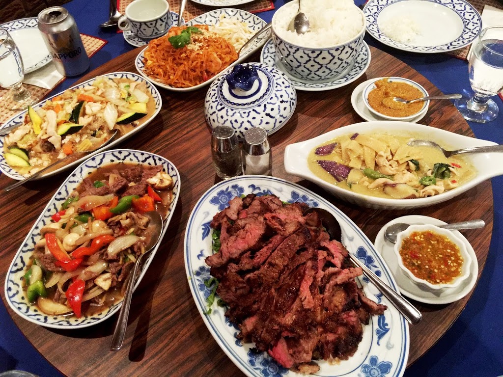 Sala Thai Cuisine | 2666 Alta Vista Dr, Ottawa, ON K1V 7T4, Canada | Phone: (613) 521-1102