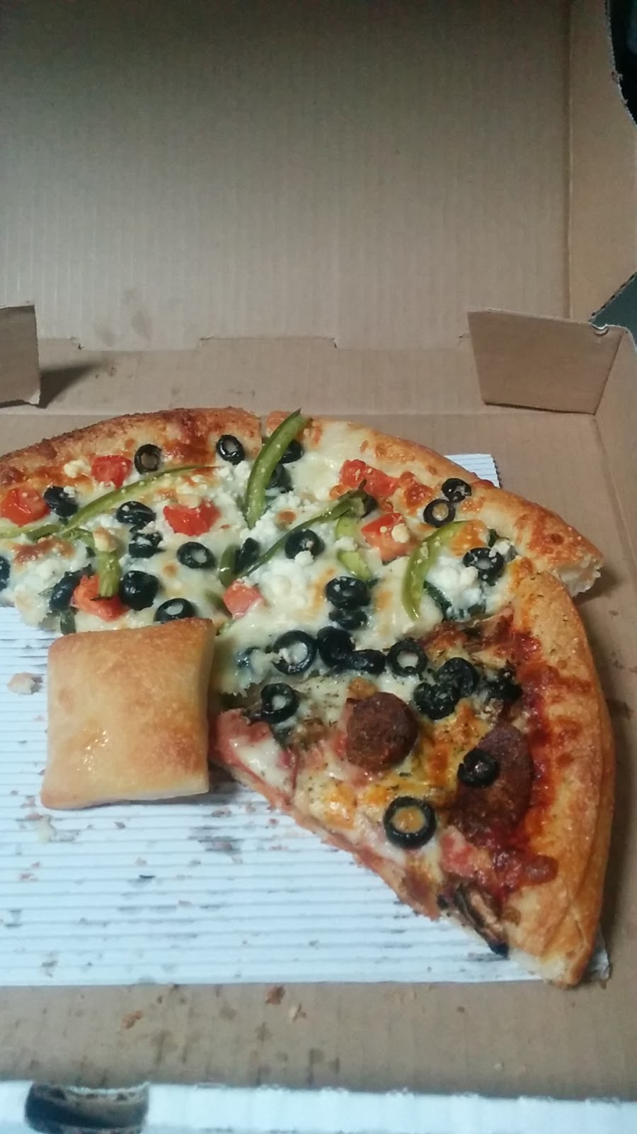 Top Dog Pizza & Donair. | 262B Island Hwy, Victoria, BC V9B 1G5, Canada | Phone: (250) 721-3333