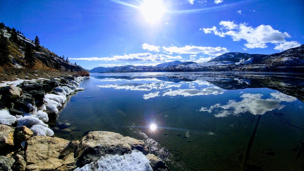 Gods Mountain Crest Chalet | 4898 Lakeside Rd, Penticton, BC V2A 8W6, Canada | Phone: (888) 762-9253