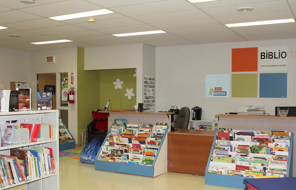 Mairie Municipalité St-Alphonse-de-Granby | 360 Rue Principale, Saint-Alphonse-de-Granby, QC J0E 2A0, Canada | Phone: (450) 375-4570