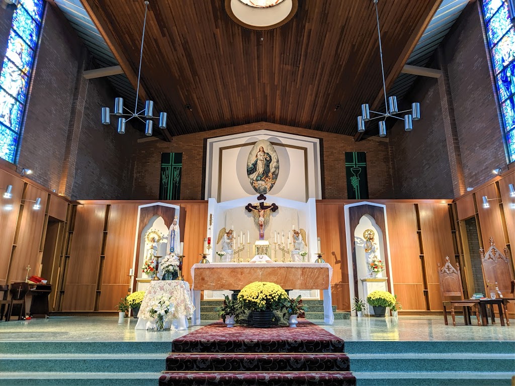 Immaculate Conception Church | 839 Sutherland Ave, Kelowna, BC V1Y 5X4, Canada | Phone: (250) 762-3910