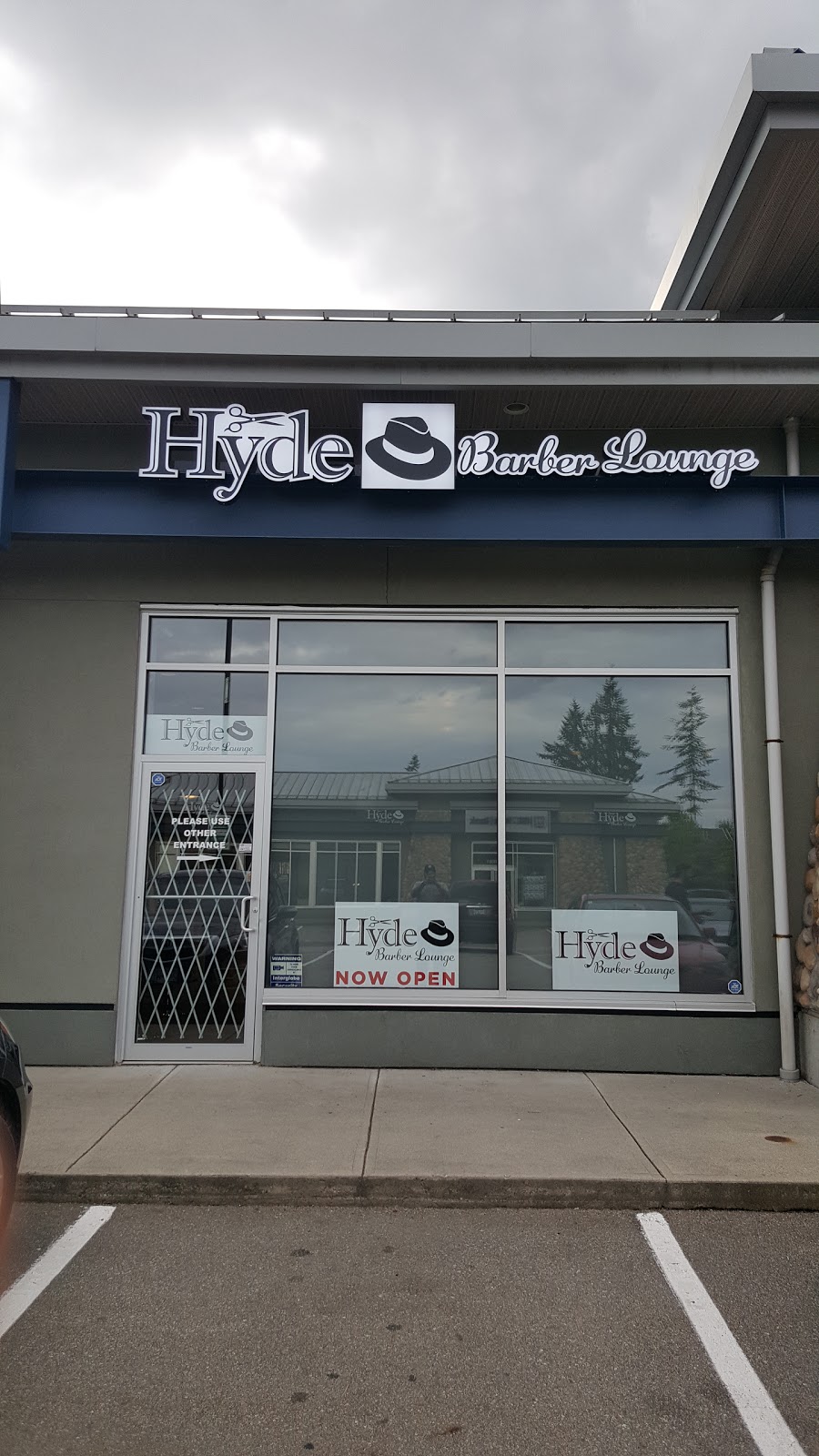 Hyde Barber Lounge | 15335 56 Ave #102, Surrey, BC V3S 0X9, Canada | Phone: (604) 372-4933
