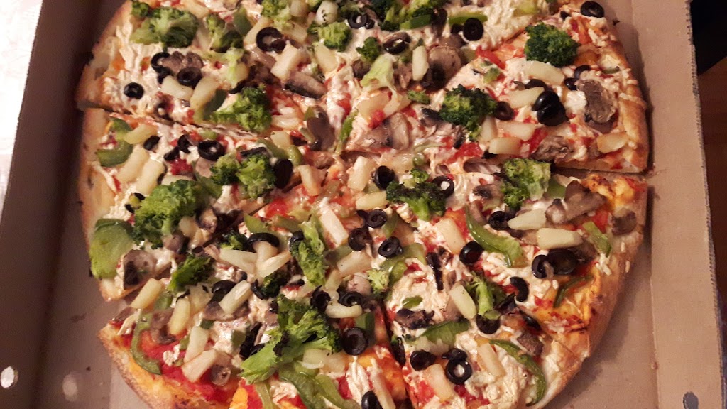 Pizza Nova | 2347 Finch Ave W, North York, ON M9M 2W8, Canada | Phone: (416) 439-0000