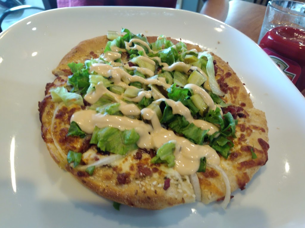 Boston Pizza | 10 Bay St, Parry Sound, ON P2A 1S3, Canada | Phone: (705) 996-0260