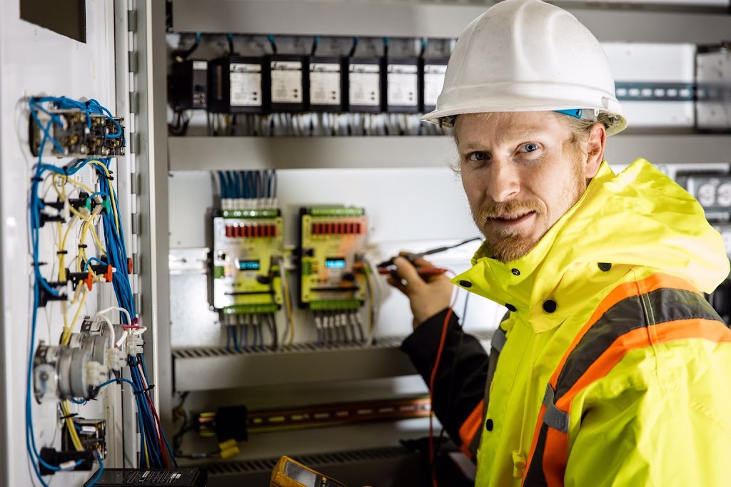 Com Com Services Ltd. | 130 Loring Way, Lytton, BC V0K 1Z0, Canada | Phone: (877) 825-1530