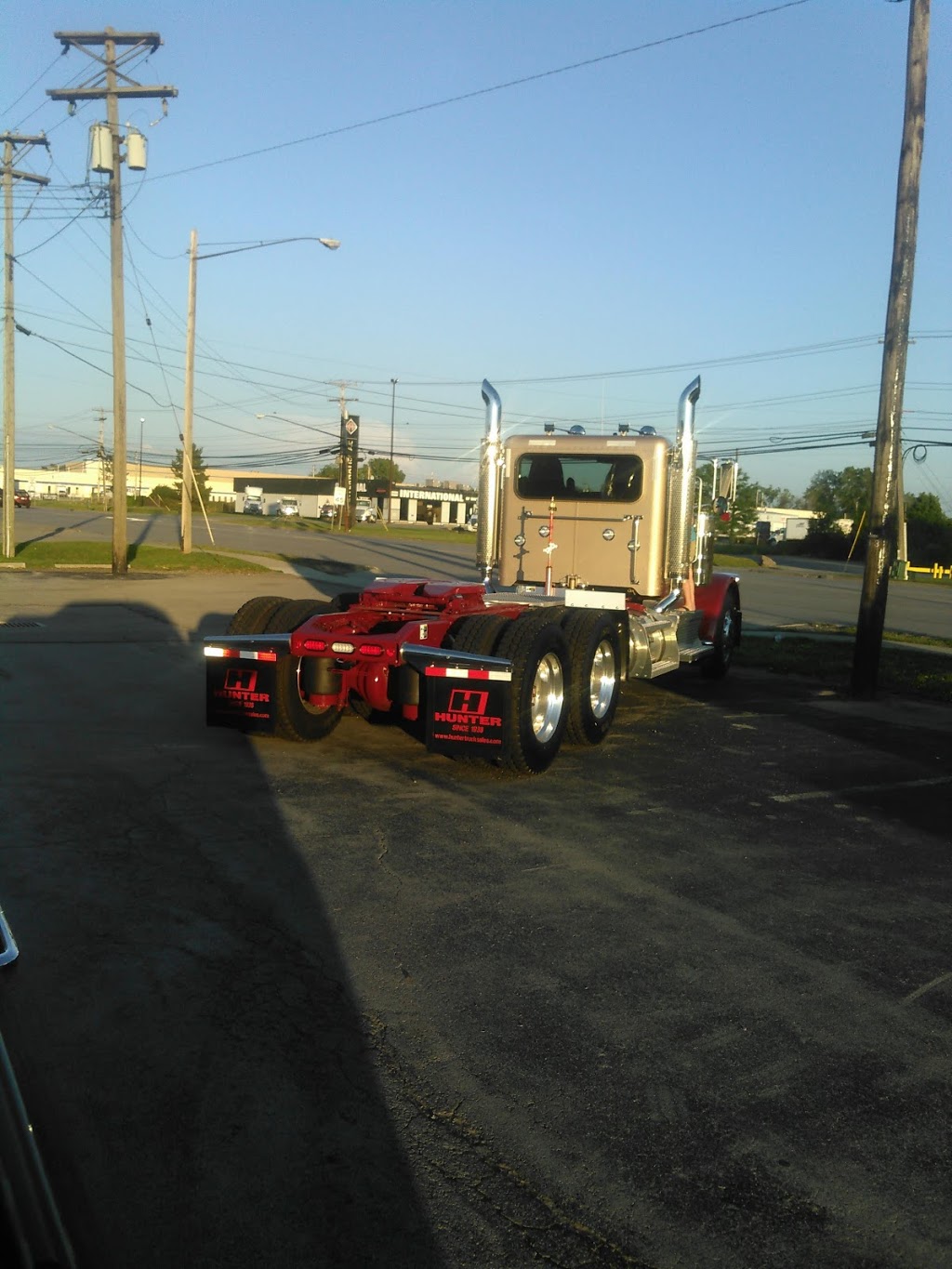 Hunter Truck - Buffalo | 2370 Walden Ave, Buffalo, NY 14225, USA | Phone: (716) 684-0010