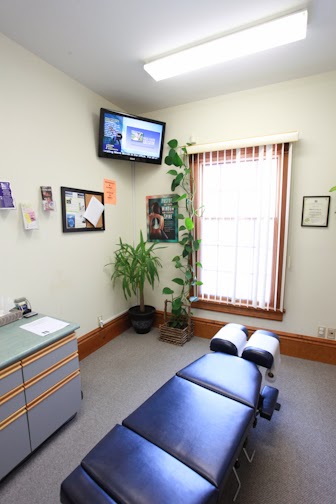 Wihlidal Family Chiropractic | 15 Matchedash St N, Orillia, ON L3V 4T4, Canada | Phone: (705) 325-6425