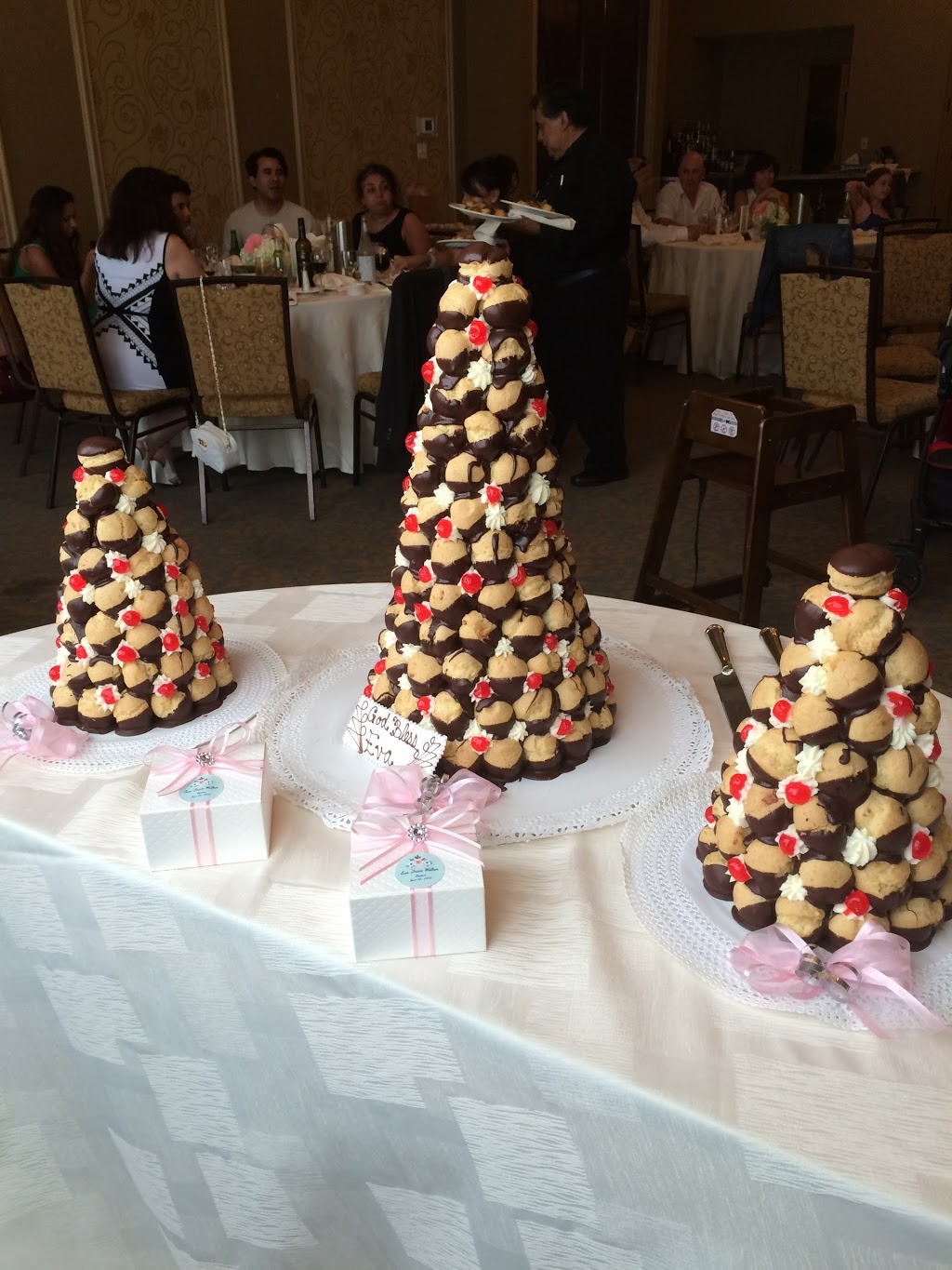Chocolate And Pastry Boutique | 4040 Steeles Ave W, Woodbridge, ON L4L 4Y5, Canada | Phone: (905) 851-6675