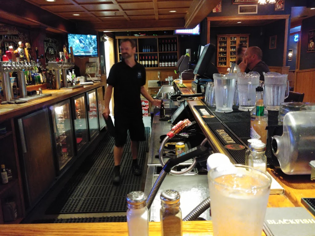 Blackfish Pub | 966 Venture Way, Gibsons, BC V0N 1V7, Canada | Phone: (604) 886-6682