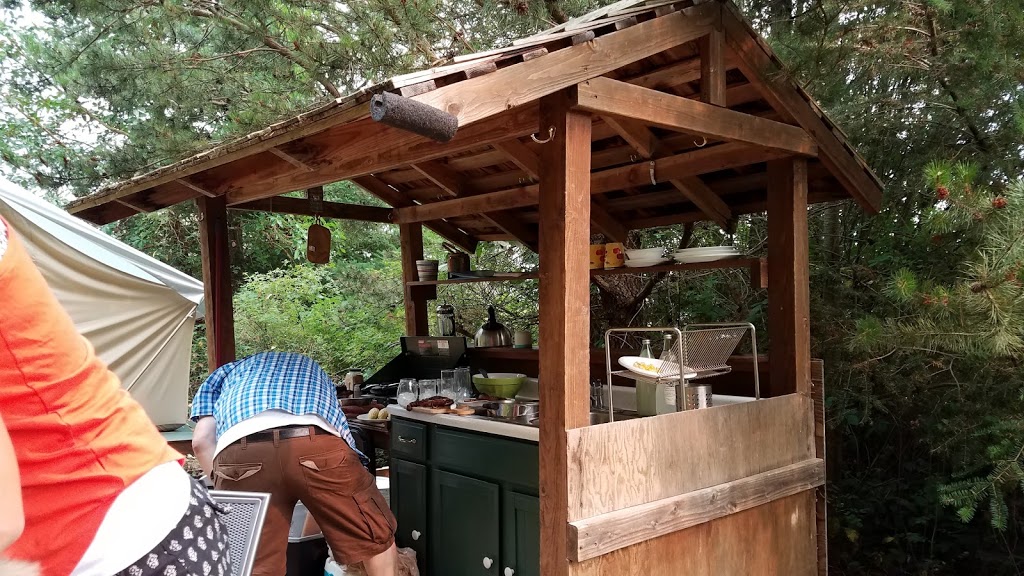 Sweet Earth Farm | 16 Sweet Earth Ln, Friday Harbor, WA 98250, USA | Phone: (360) 378-6690