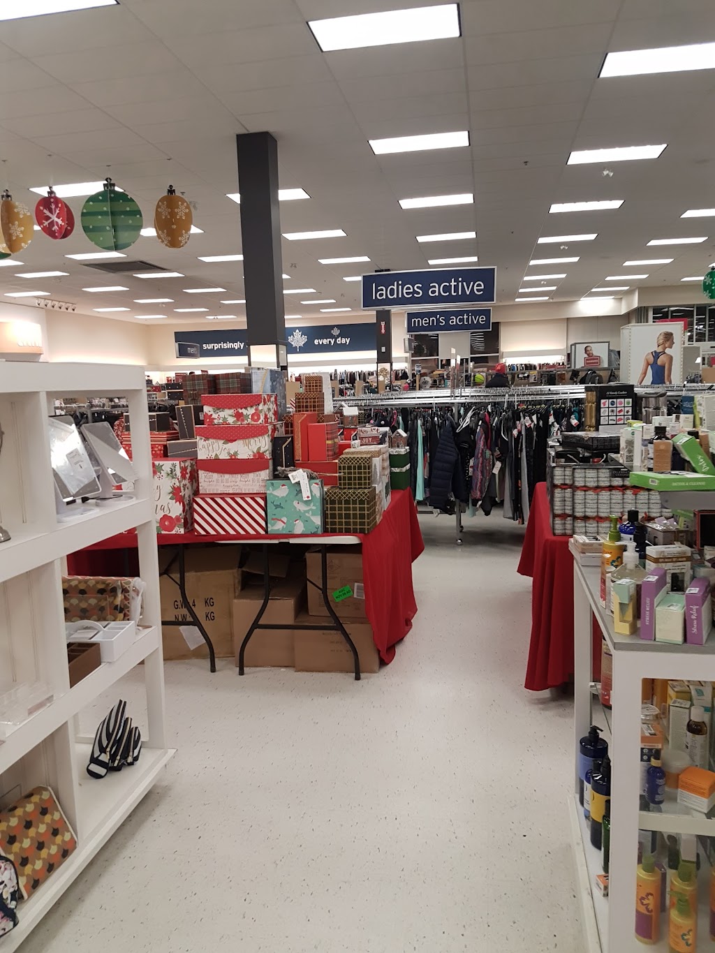 Marshalls | 1731 Kenaston Blvd, Winnipeg, MB R3Y 1V5, Canada | Phone: (204) 488-7545