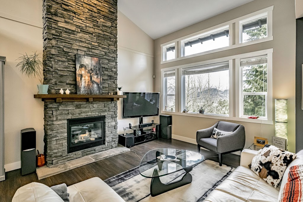 Julianne Maxwell - Personal Real Estate Corporation | 5360 12 Ave, Delta, BC V4M 2B3, Canada | Phone: (604) 817-5579