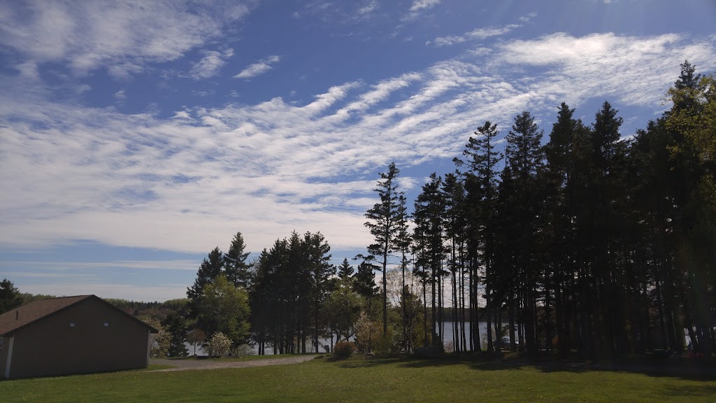 Pomquet Beach Cottages | 198 Pomquet Beach Rd, Antigonish, NS B2G 2L4, Canada | Phone: (902) 971-0314