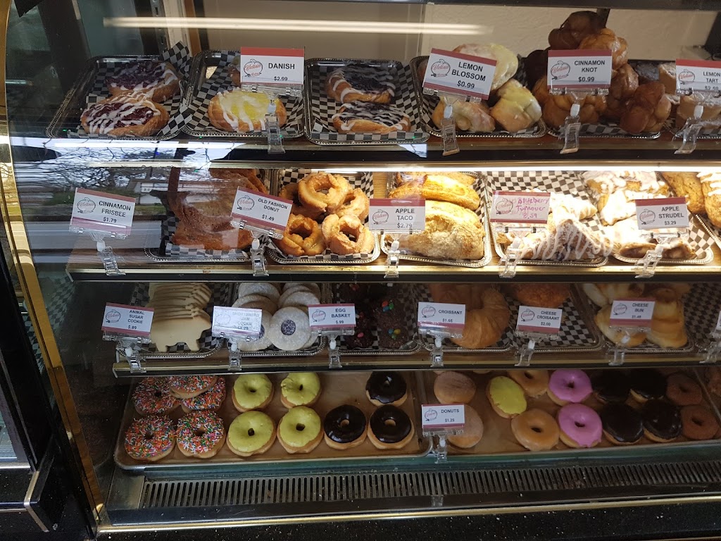 Victoria Bakery | 4087b Quadra St, Victoria, BC V8X 1K6, Canada | Phone: (250) 514-8108