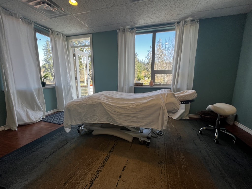 The Samara Circle | 654 Harper Rd, Quathiaski Cove, BC V0P 1N0, Canada | Phone: (250) 588-5516