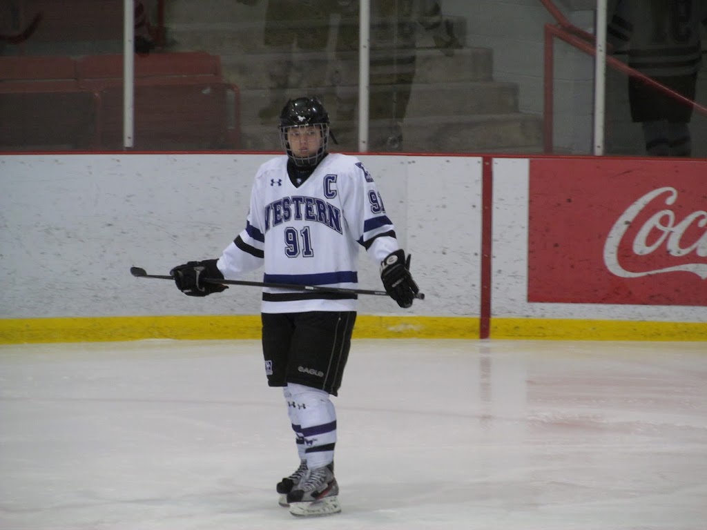 McConnell Arena | 3883 Rue University, Montréal, QC H3A 2B4, Canada | Phone: (514) 398-7017