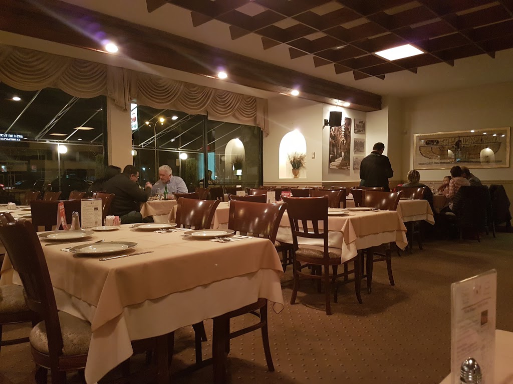 Restaurant Daou | 2373 Boulevard Marcel-Laurin, Saint-Laurent, QC H4R 1K4, Canada | Phone: (514) 334-1199
