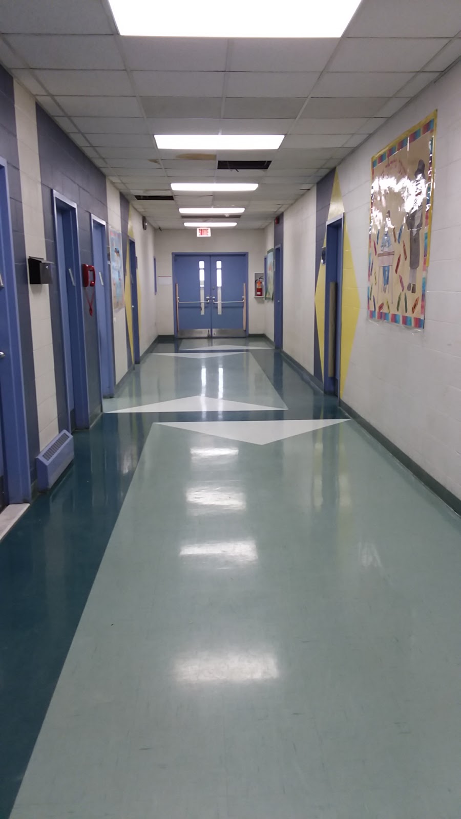 School Talmud Torah De Tash | 16 Beth Halevy Ave, Boisbriand, QC J7E 4H4, Canada | Phone: (450) 435-8539