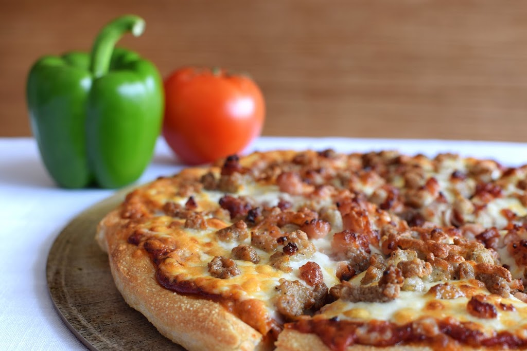 Blackpepper Pizza Inc | 702 22 St W, Saskatoon, SK S7M 0R5, Canada | Phone: (306) 952-3777