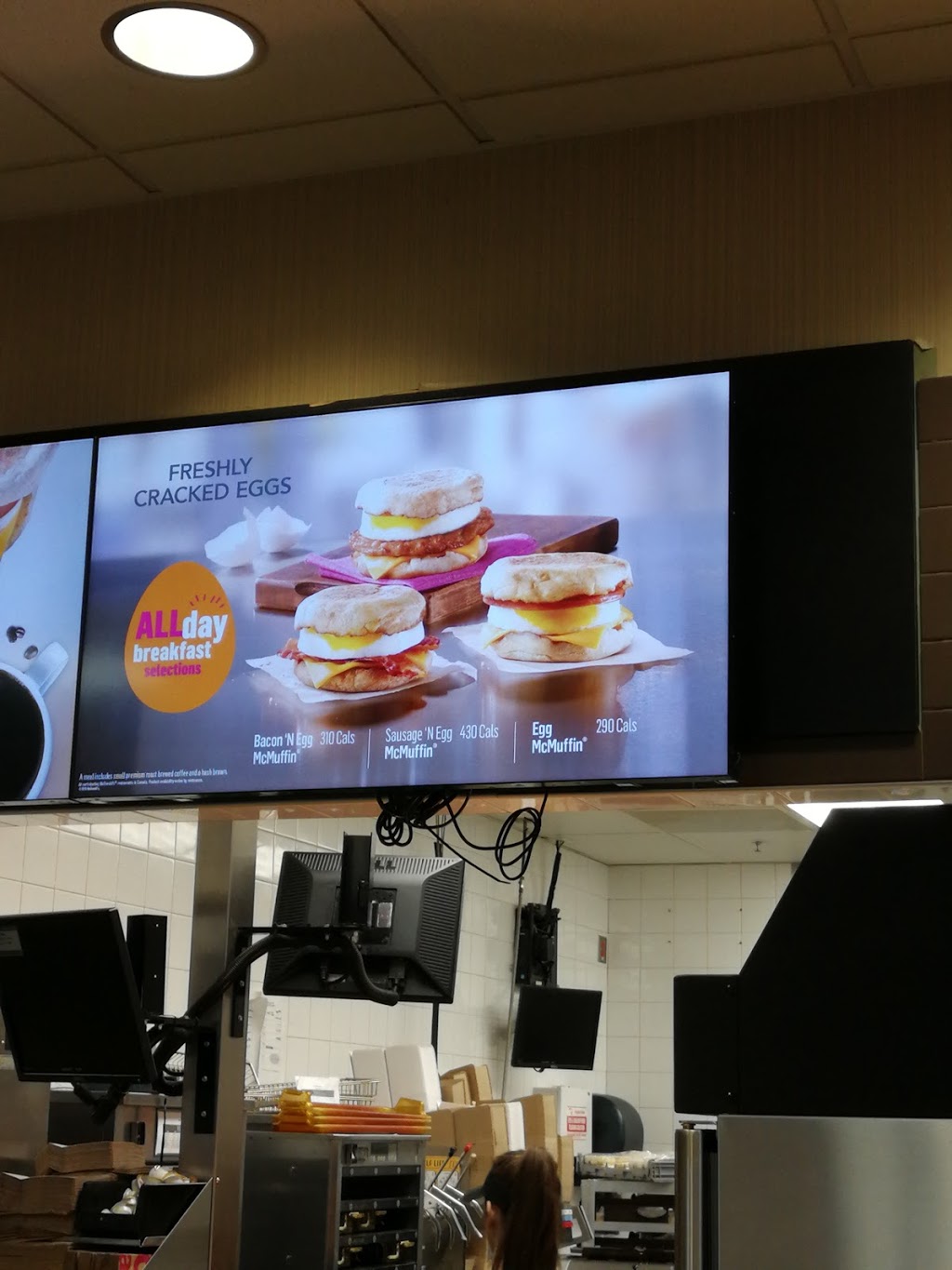 McDonalds | 8249 Eagle Landing Pkwy, Chilliwack, BC V2R 0P9, Canada | Phone: (604) 795-2512