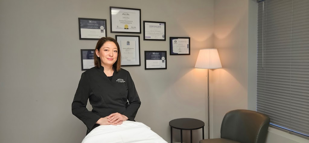 EuroDerm | 1729 Av. Bourgogne, Chambly, QC J3L 1Y8, Canada | Phone: (367) 777-1133