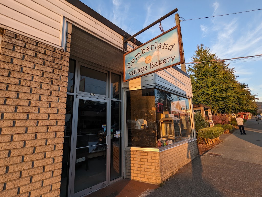 Cumberland Village Bakery | 2747 Dunsmuir Ave, Cumberland, BC V0R 1S0, Canada | Phone: (250) 336-2411