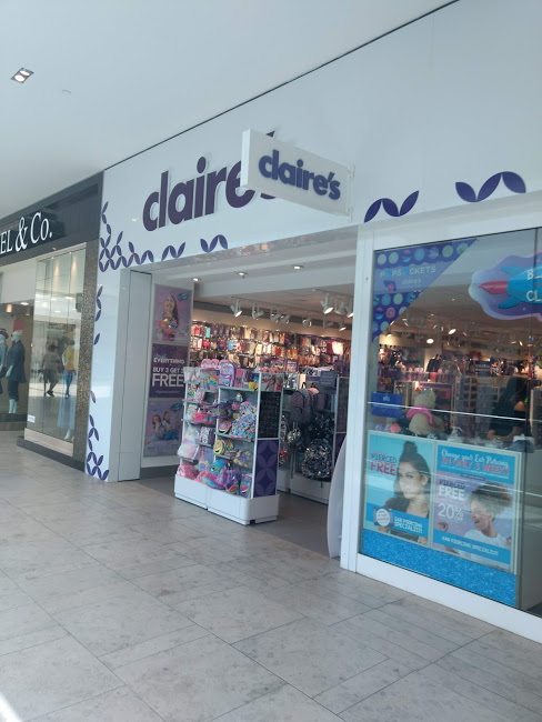 Claires | 7001 Mumford Rd #244, Halifax, NS B3L 4N9, Canada | Phone: (902) 455-2077