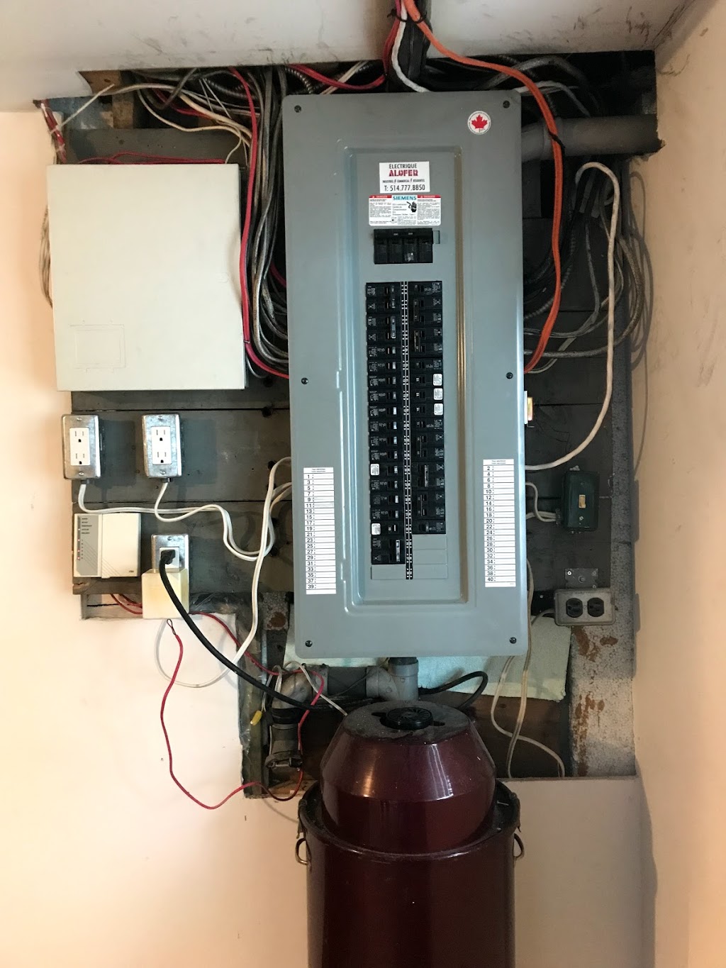Electric Alofer | 3 Rue Elmview, Dollard-des-Ormeaux, QC H9A 2M8, Canada | Phone: (514) 777-8850