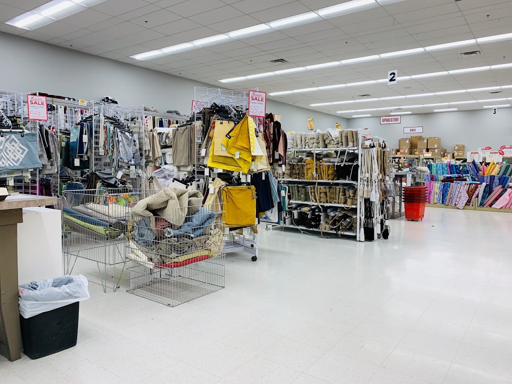 Fabricland | 2325 Preston Ave S Unit #160, Saskatoon, SK S7J 2G2, Canada | Phone: (306) 373-7333