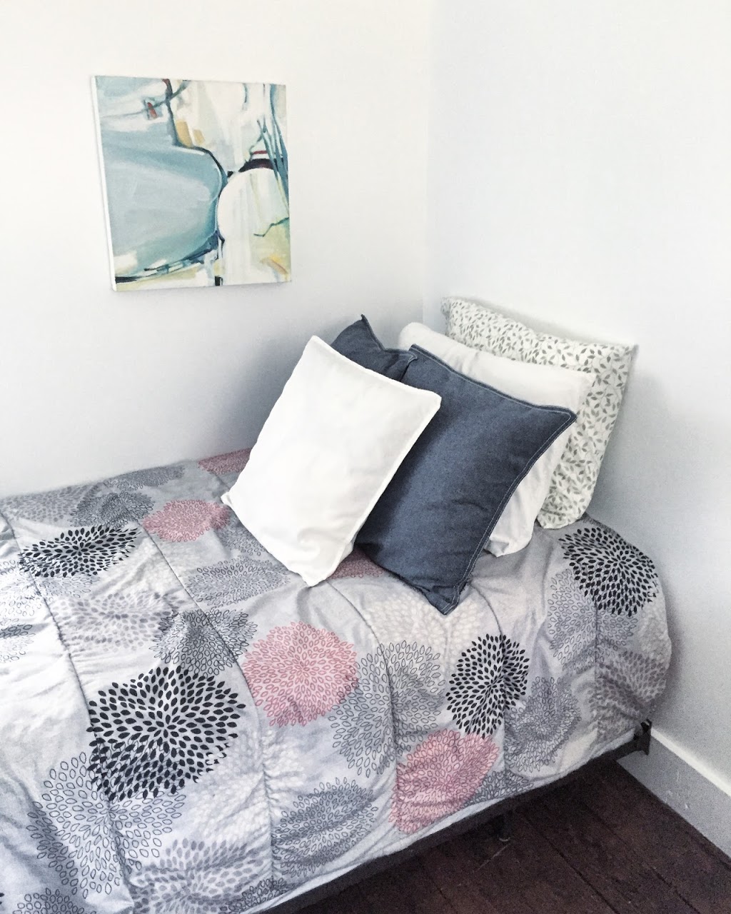 Far Far Away Guesthouse | 6929 Hwy 3, Martins Point Rd, Chester, NS B0J 2E0, Canada | Phone: (902) 478-5454